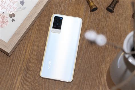 8gb ram and exynos 1080 are getting power from the processor. 5G旗舰新标杆!vivo X60，3498元起-中关村在线头条