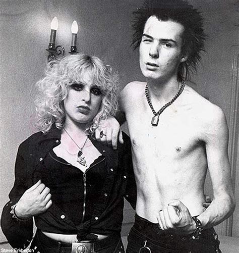 You will find below the horoscope of sid vicious with his interactive chart, an excerpt of his astrological portrait and his planetary dominants. Sid Vicious is still punk's biggest mystery, 40 years ...