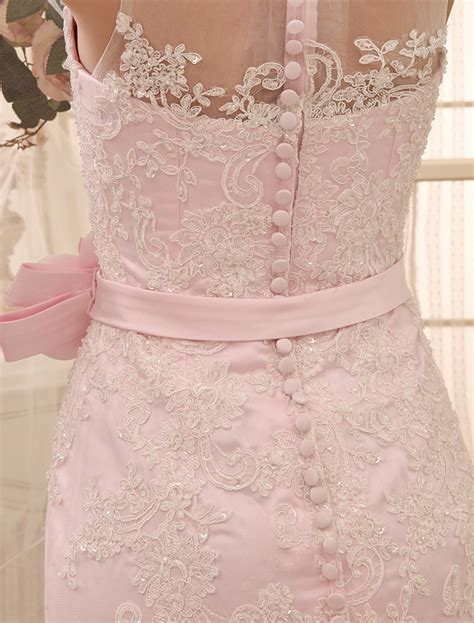 Brautkleider online shop, schneller versand. Rosa Spitze Etui-Brautkleid mit Blumen-Deko und ...