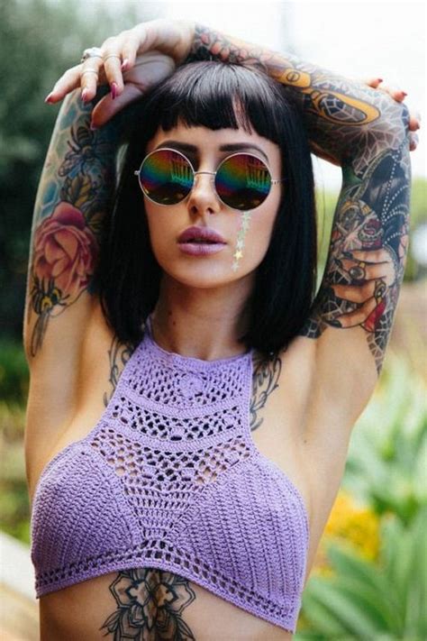 They are chavvy, common, tasteless. You'll Love These Women With Tattoos - Barnorama