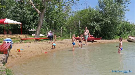 Balatonudvari strandon található külső helyszínünkön, igyekszünk minél. Balatonudvari Községi strand | Balatontipp