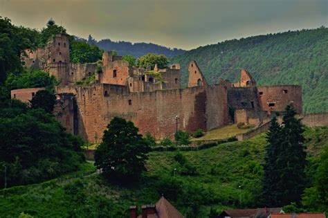 From wikimedia commons, the free media repository. Klaustal,Gayersbrunnen, Schlagbaum, Ruine Hardenburg, 07 ...