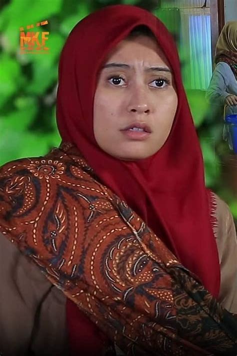 Pemain ftv indosiar wanita, daftar nama pemain ftv sctv lengkap, pemain ftv indosiar ki. 9 Artis Berhijab Ini Langganan Teraniaya di FTV Indosiar