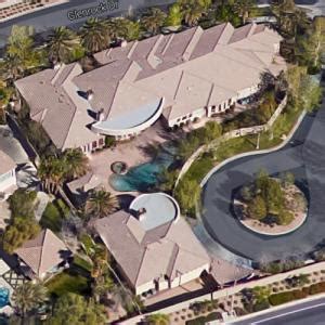 America's richest athlete has an estimated net worth of $115 million, boxing superstar floyd mayweather, jr. Floyd Mayweather Jr.'s House in Las Vegas, NV - Virtual ...