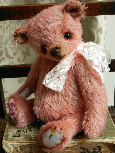 She made her professional debut in the mystery film the falling (2014). Lila by Louisa Shaw - Butterfly Bears - Bear Pile