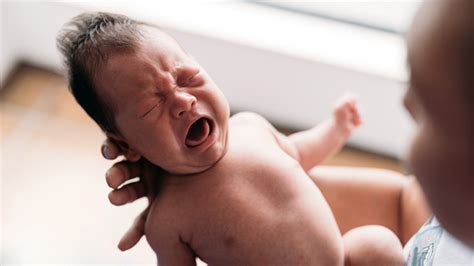 You saw it in a family video. How far away can an 8 week old baby see > MISHKANET.COM