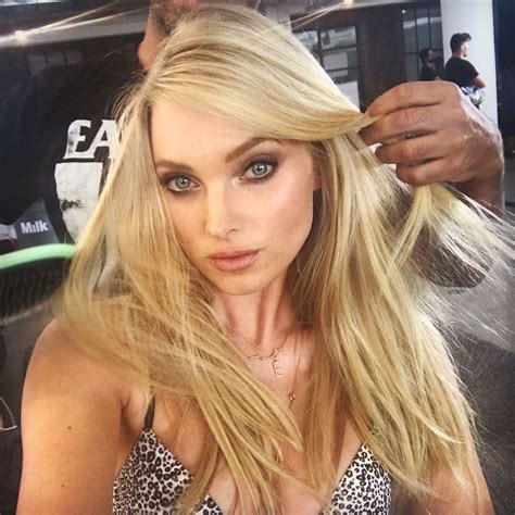 Ask and answer questions using would rather, prefer or would prefer and the prompts below. Elsa Hosk | Bra styles, Hair styles, Model