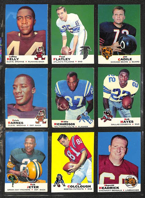 129 1969 topps football cards some stars. Lot Detail - 1969 Topps Football Complete Set of 263 Cards