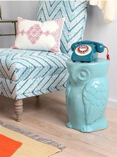 Bed ideas for small rooms. Side table | Owl bedrooms, Owl room, Decor