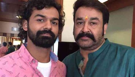 See mohanlal son's latest collection—cuts, drapes, embroidery & fabrics inspired from mohanlal & sons established in the year 1881, with more than 135 years of experience in bespoke tailoring. Pranav Mohanlal's debut film Aadhi's motion poster ...