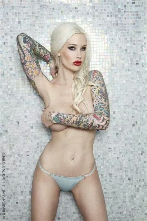 However, there are plenty of documented cases of booty tattoos going south. 10 Amazingly Sexy Blonde Inked Women - Tattoo.com