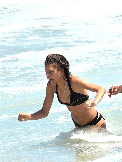 The latest tweets from @zendaya Zendaya Coleman Bikini Candids - Beach in Malibu, July ...