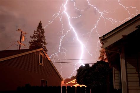 Download lightning link casino pokies and enjoy it on your iphone, ipad and ipod touch. Amazing Photos Capture Rare Lightning Storm Over San Francisco