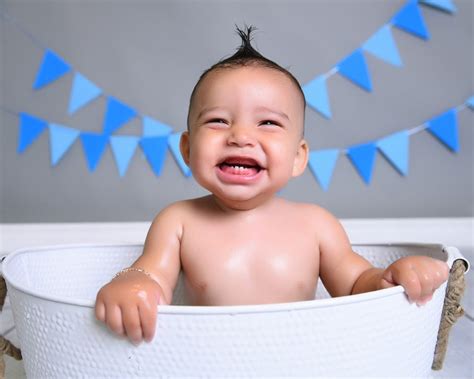 5% coupon applied at checkout. Baby Bubble Bath Bonus Add on! | Photoworks