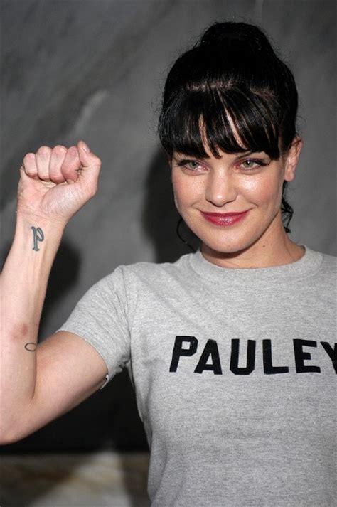 Something simple on the ring finger of her left hand. Stylish Pauley Perrette Tattoos