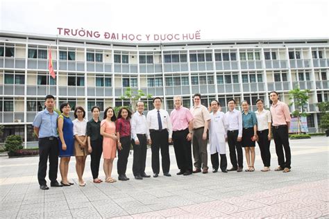 Tầng 2, trung tâm đào tạo, bệnh viện trung ương huế điện thoại: Học phí Đại học Y dược Huế 2019-2020