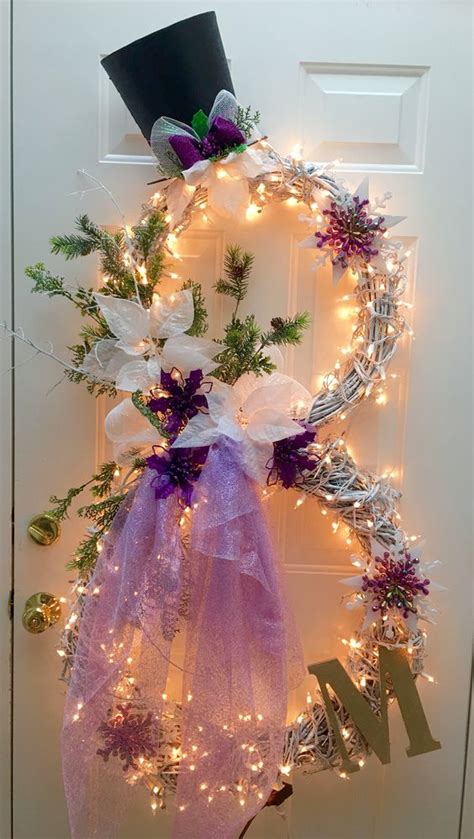Another indoor christmas decoration idea that does not take much effort at all utilizes the furniture that is already established in your home and living space. 50 Trendy and Beautiful DIY Christmas Lights Decoration ...