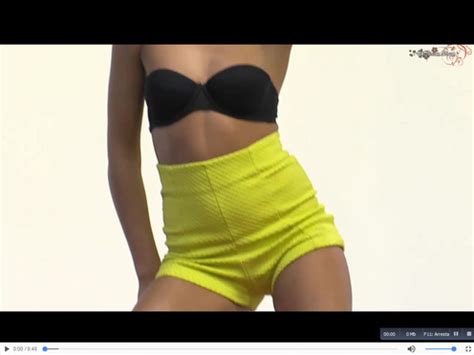The static and spin features are awesome because you have options. Bignino100 showing tits