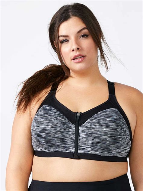 Feel the most confident, supported, and comfortable while working out. Plus-Size Sports Bra with Zip - ActiveZone | Penningtons