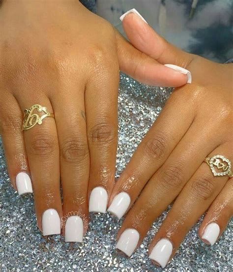 How much does a square foot of acrylic cost? Pin:@kendecha♡ in 2020 | Short square acrylic nails, White ...