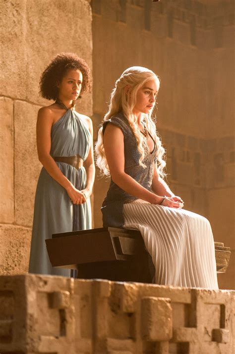 Prepare for season 4 of 'game of thrones' with this exciting preview! Emilia Clarke, Sophie Turner & Indira Varma - Game of ...