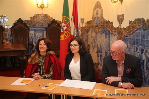 Levantado do chão foi publicado em 1980, pela editorial caminho, e é considerado, pela generalidade dos críticos, como um dos romances fundamentais de josé saramago. Secretária de Estado do Turismo visita "Roteiro Literário ...