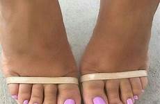 feet soles nails ebony toenails