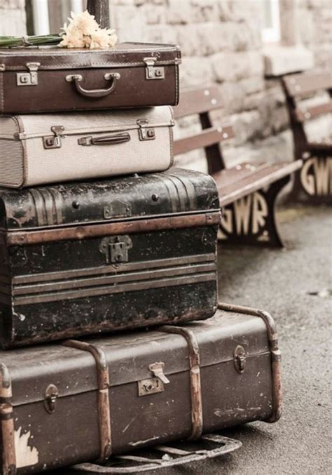 17:02 french couple scream for youporn. Old luggage makes for a cute deco idea or up cycled table ...
