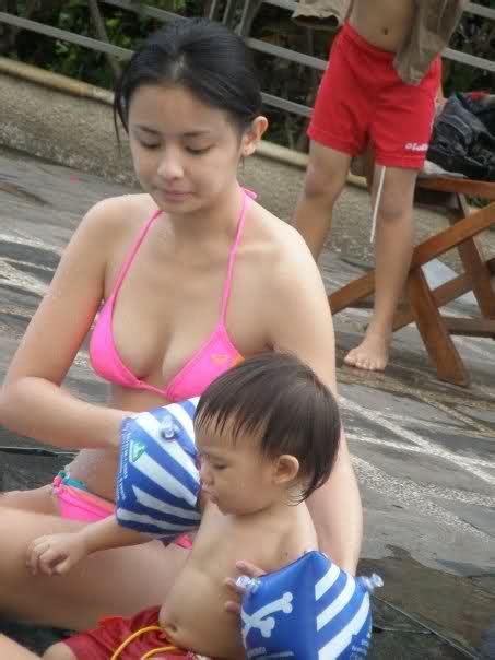 Alexandra arimbi joanna (lahir di jakarta, 23 april 1987; Joanna Alexandra Hot Bikini Picture | Indonesian Artist ...