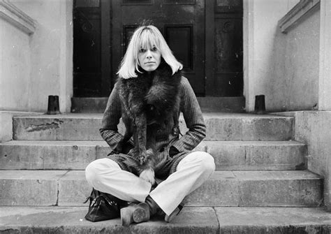 Not the man city centre back. So trauert Keith Richards um Ex-Freundin Anita Pallenberg (†)