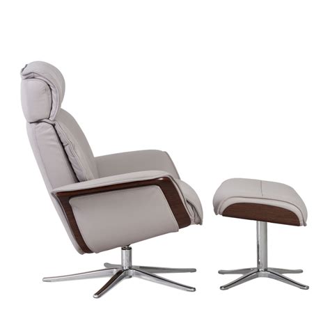 At img we offer a number of products with visable wood that can be delivered in wide range of colours. IMG Space 5400 Recliner - ScanDesigns Furniture