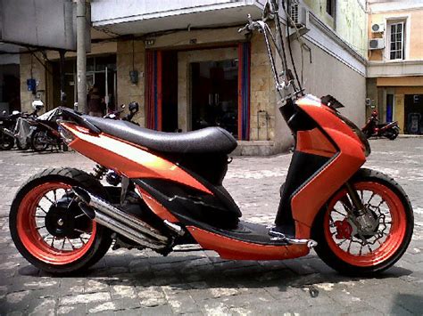 Cara modifikasi motor yamaha alfa modifikasi motor via contohmodifikasiku.blogspot.com. Modifikasi Yamaha Mio Lowrider