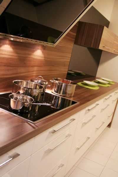 Unsere arbeitsplatten für küchen sind so angepasst, dass sie sich in verschiedene stile einfügen. Wenge Kuechenarbeitsplatte - 40 Arbeitsplatte Wenge Ideas Work Tops Wood Worktop Kitchen Worktop ...
