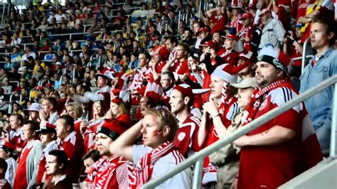 Fanchants danmark fans songs apk son sürüm indir için pc windows ve android (2.1.2). Denmark - Portugal 2-3, Denmark fans at Arena Lviv. - YouTube