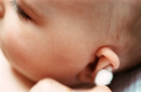 Come lavare le orecchie ai bambini