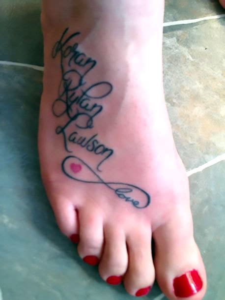 So it's important to do a good homework and elevate different designs before getting the tattoo inked. Love Names on Foot Tattoo Idea