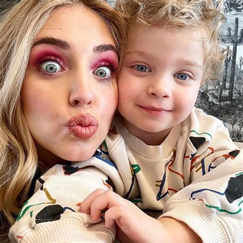 Belen rodriguez, l'indizio che conferma la gravidanza. Chiara Ferragni: le più belle foto di Leone e della sua famiglia - Amica Foto 10