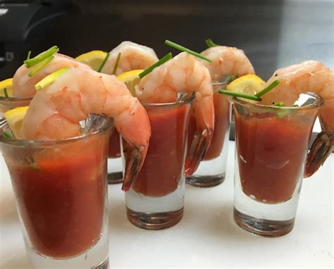 Shrimp, pico de gallo, cocktail sauce, layered with avocado and lots of fresh lime in this mexican shrimp cocktail. Individual Shrimp Cocktail Presentations - Valentine's Day ...