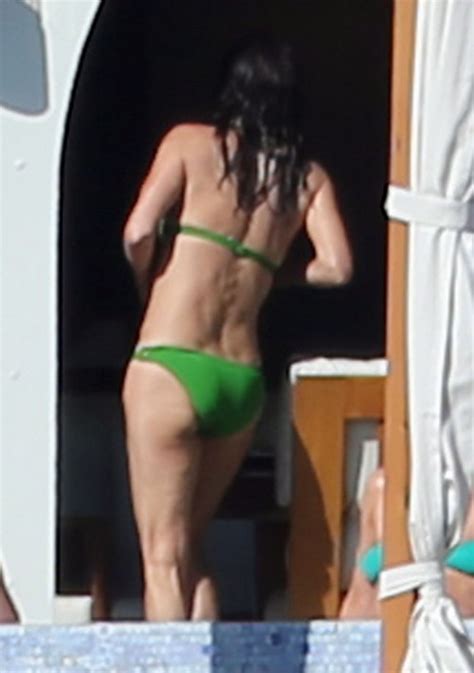 View 54 nsfw pictures and videos and enjoy jenniferanistonsnips with the endless random gallery on scrolller.com. Exclusive... Jennifer Aniston & Courteney Cox Show Off ...