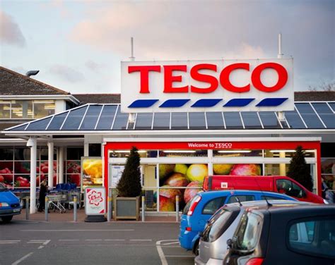 Tesco community food connection supports the ymca. Tesco and Carrefour to form 'strategic alliance'