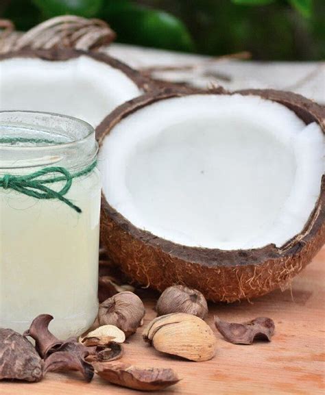 Quasi tutte le ricette a base. Come Scegliere e Aprire una Noce di Cocco ...