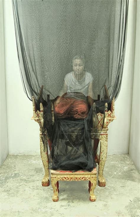 Clip studio paint has set of default 3d models that are perfect for drawing reference. Thai Artist Creates 3D Art By Painting Layers Of Thread ...