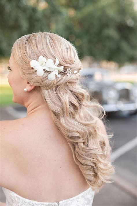 Bride hair flowers, orchid wedding flowers, white hair flowers | Bride hair flowers, White hair ...