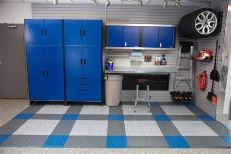 Idee per garage e rimesse industriali — houzz. Cabinets by Hayley :: Premium Garage Storage :: Home ...