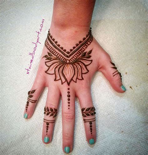 All of my work is done with 100% natural, fresh henna paste. lotus henna tampa | Henna tattoo designs, Henna hand ...