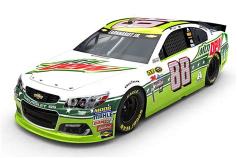 Made the move to drive full time in the nascar cup series in 2000 and immediately made his mark on the sport. DaleJr.com | Official Website of Dale Earnhardt Jr.
