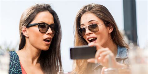First date is usually good for first impressions. Best Online Dating Conversations Of 2016 - AskMen
