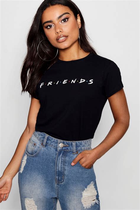 Friends Licensed T-Shirt | boohoo | Fashion, Boohoo outfits, Women