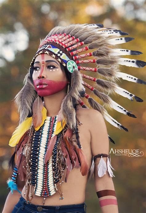 She's organizing now a costume ball for her indian friends, they will be like western people as saila wants to look like a real indian princess! The Meaning Of Feathers - Indian Headdress - Novum Crafts