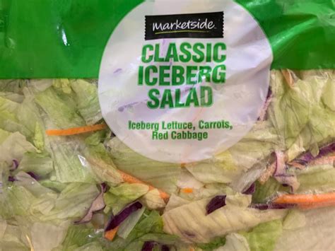 Find more foods like olive garden salad dressing. Classic Iceberg Salad Nutrition Facts - Eat This Much
